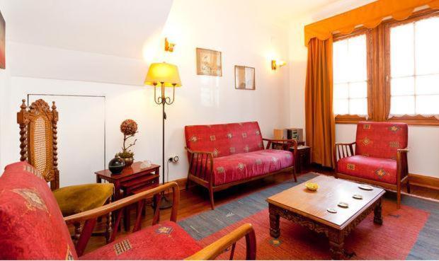 산티아고 Alojamiento Alberto Magno B&B 외부 사진